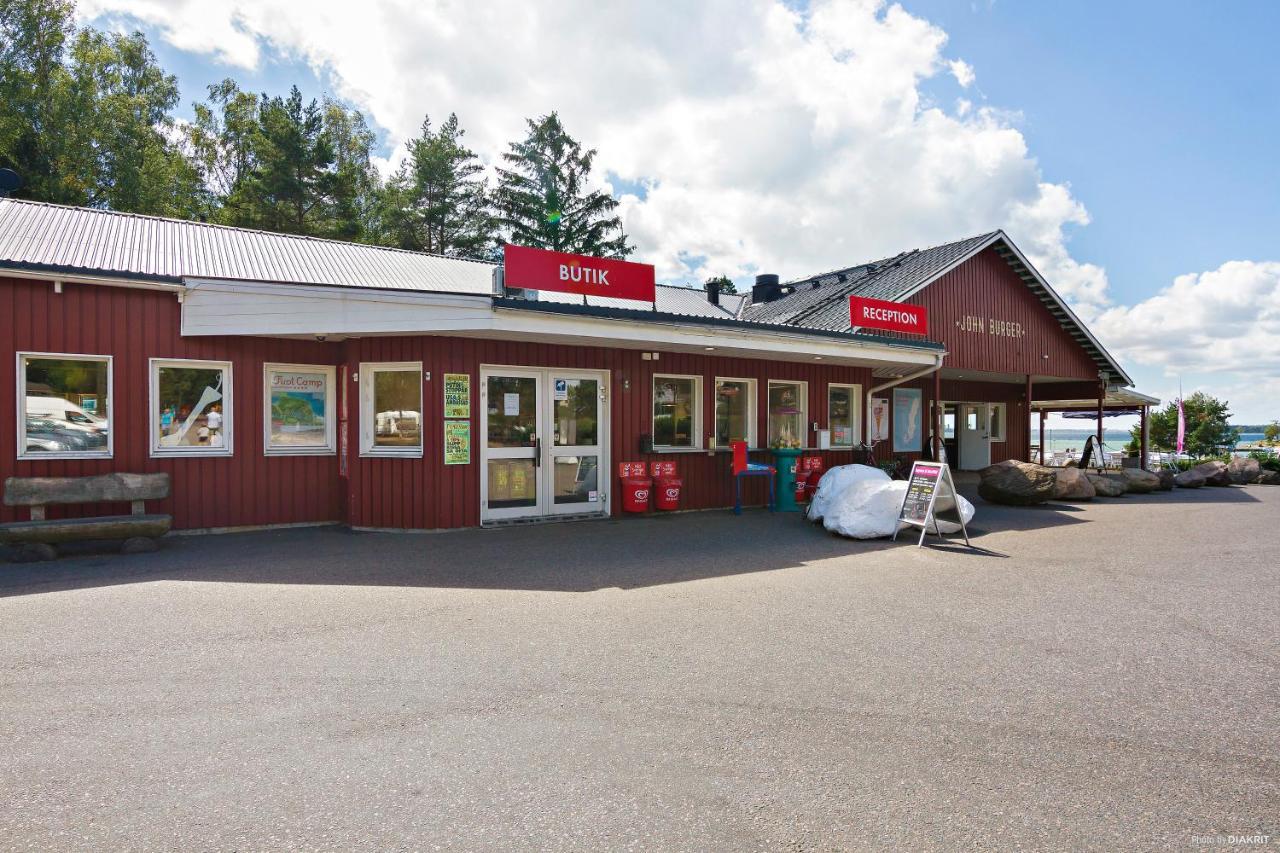 First Camp Kolmarden-Norrkoping Hotel Exterior photo